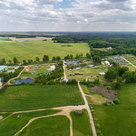 Pokoje Goscinne Butryny Exteriör bild